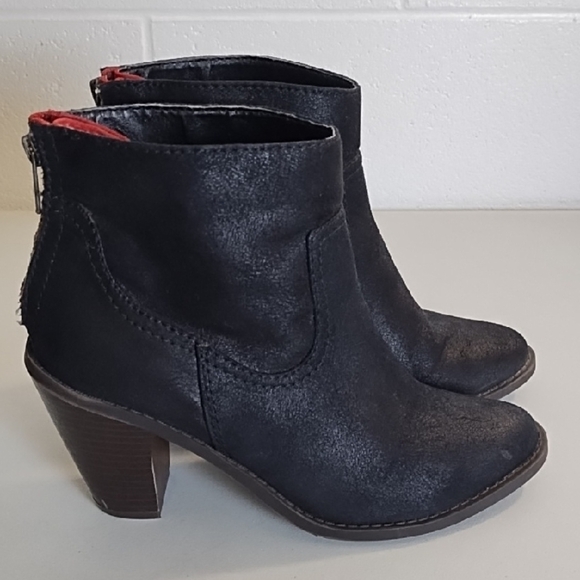 Vintage Massimo Black Heeled Ankle Boots Zip Back Red Opening Rubber Soles - Picture 12 of 16